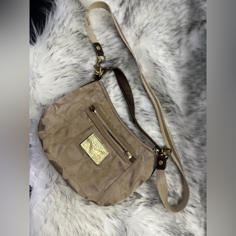 Coach crossbody